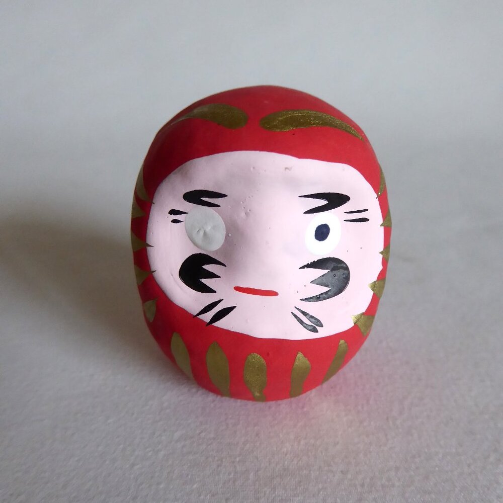 VINTAGE NEW JAPAN JAPANESE 2” CERAMIC GOOD LUCK DARUMA WEIGHTED DOLL